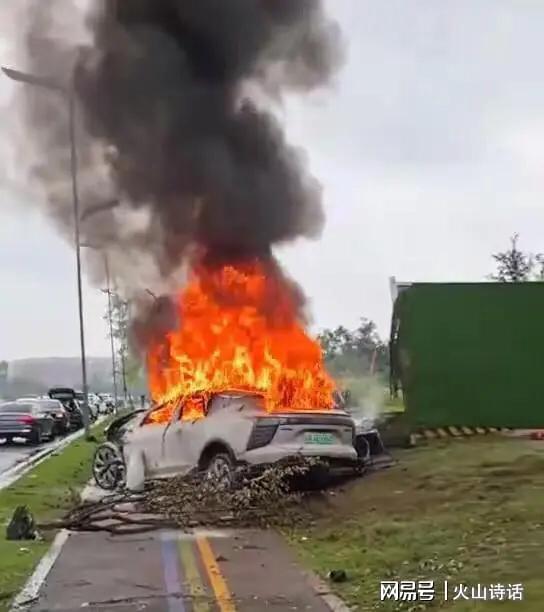 汽车爆炸多少起事故 汽车爆炸多少起事故